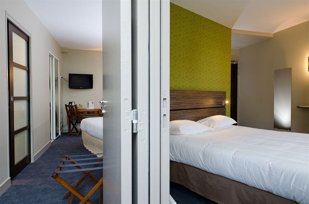 Logis Hotel Le Vert Galant La Flèche Екстериор снимка